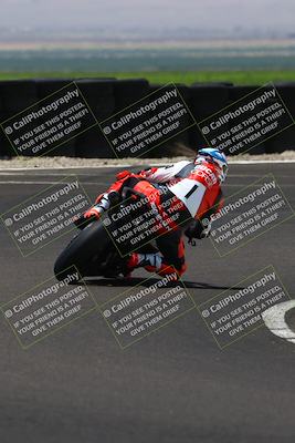 media/Jun-08-2025-TrackDaz (Sun) [[dc1ba13c79]]/A Group/1pm (Turn 6)/